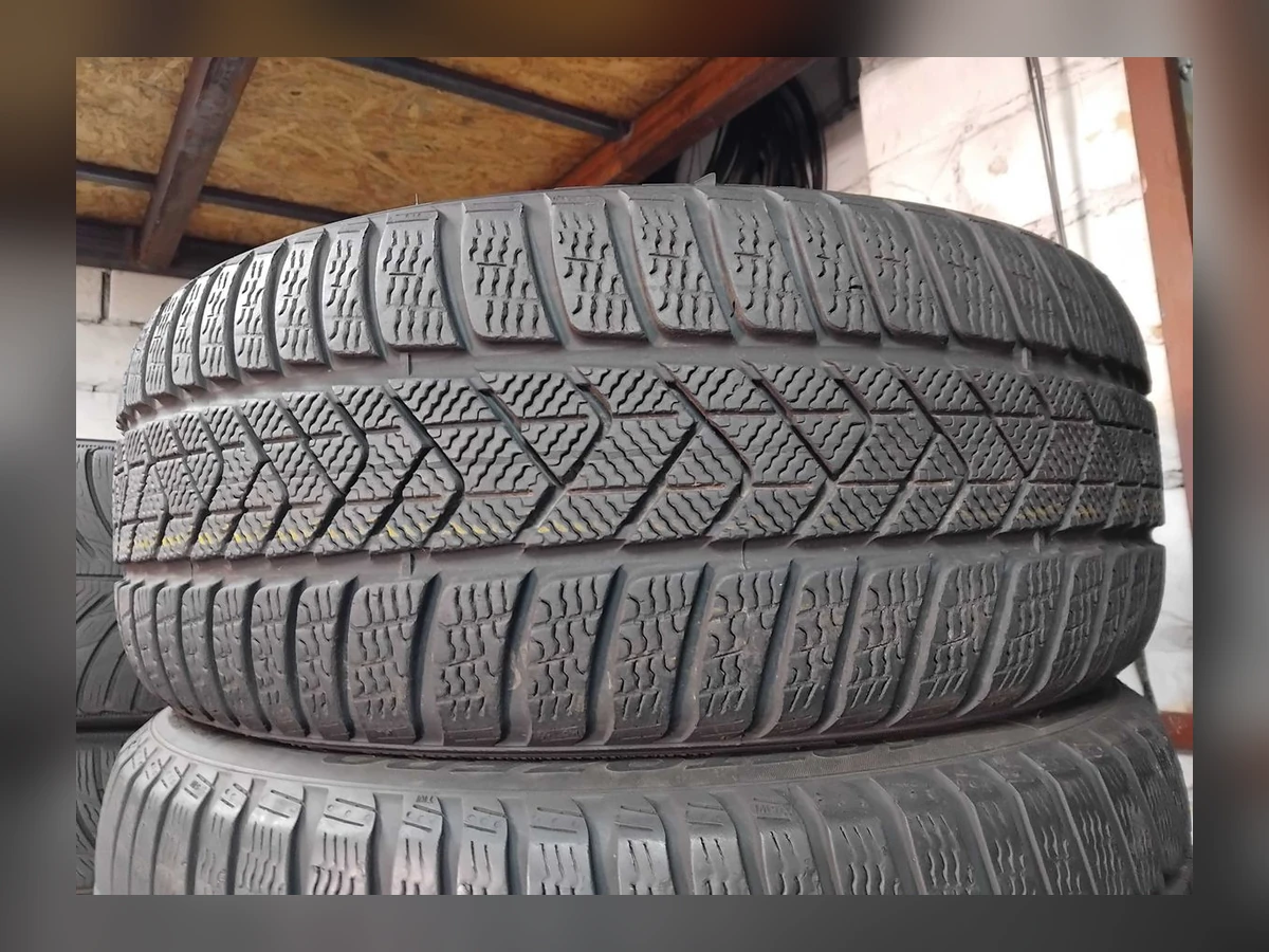 Pirelli — Pirelli 225/45 R18 — 225/45 R18