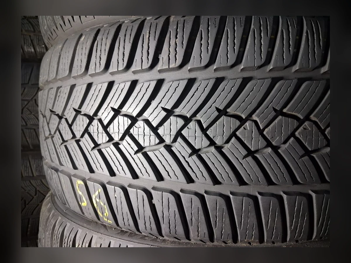 Michelin — Michelin 225/40 R18 — 225/40 R18