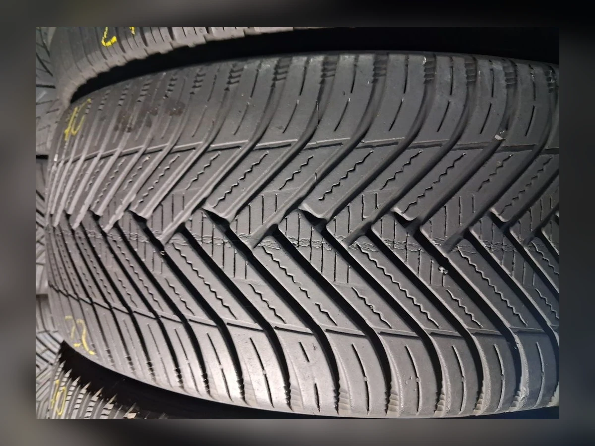 Michelin — Michelin 245/45 R20 — 245/45 R20