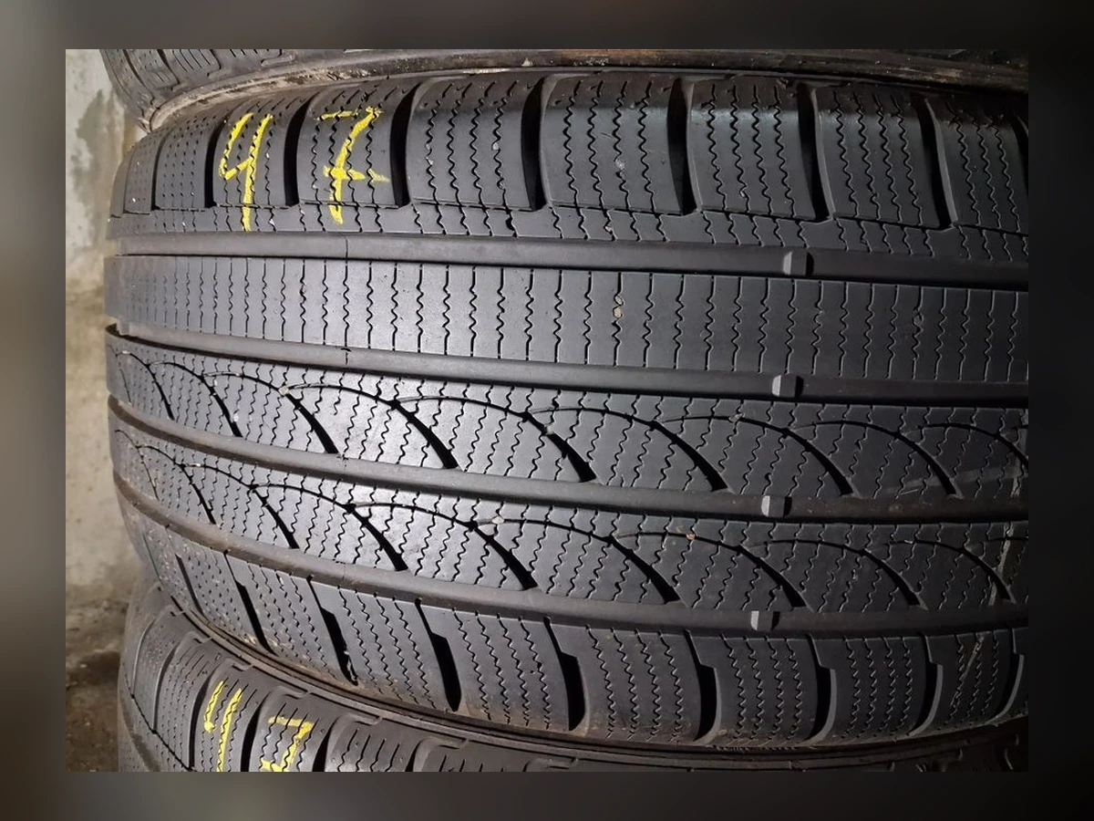 Imperial — Imperial 235/35 R19 — 235/35 R19