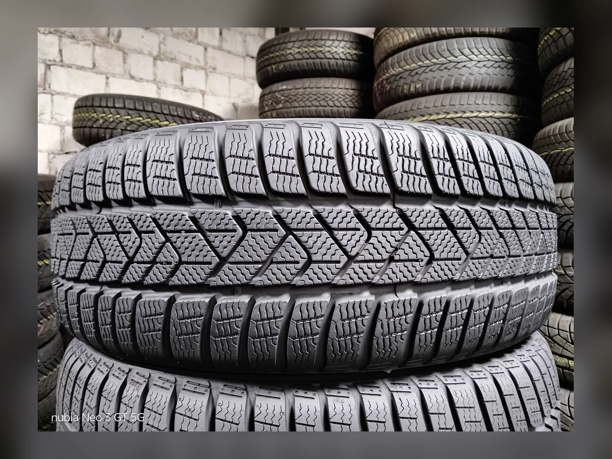 Pirelli — Pirelli 225/55 R17 — 225/55 R17