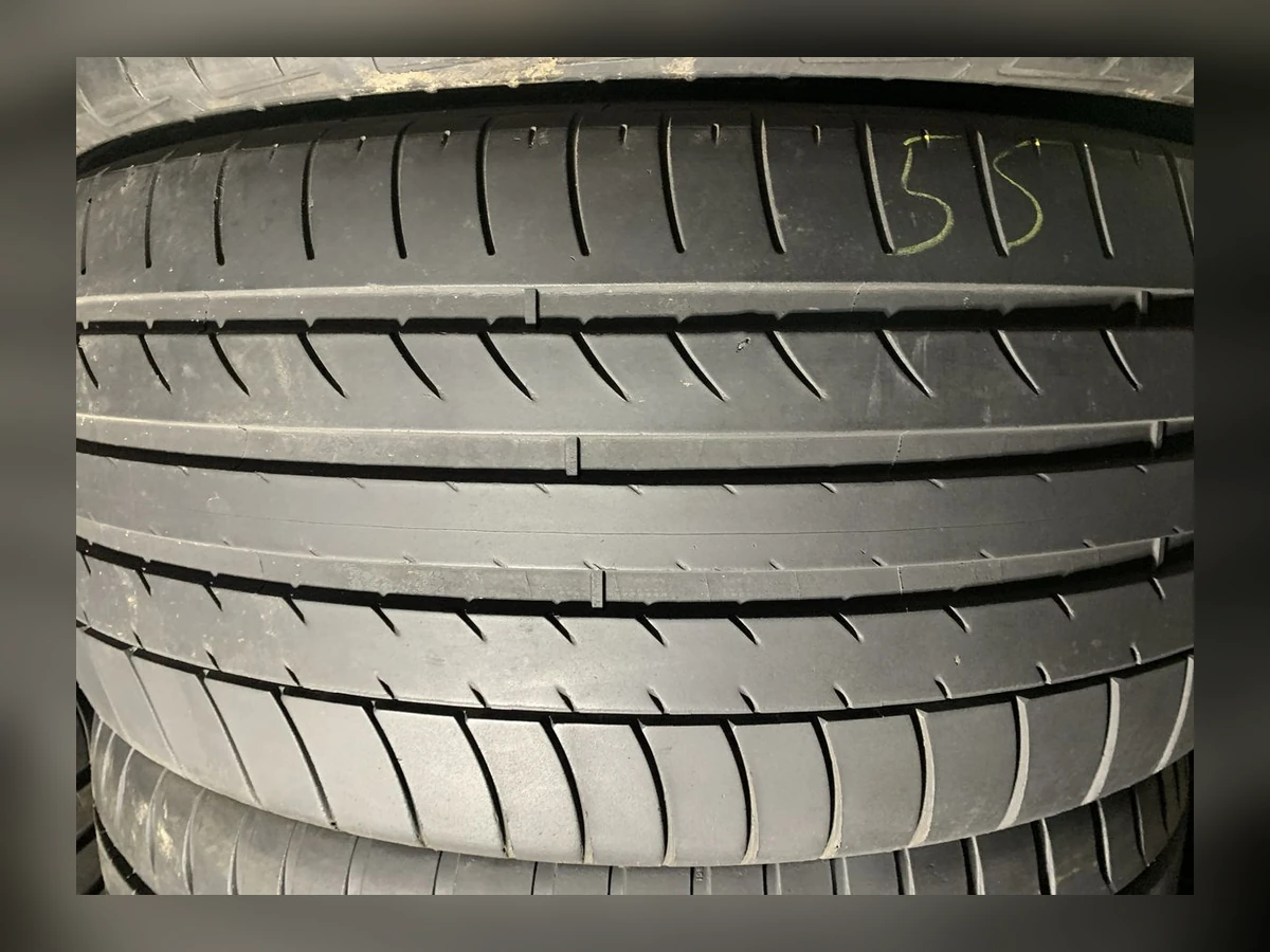 Dunlop — Dunlop 265/45 R20 — 265/45 R20