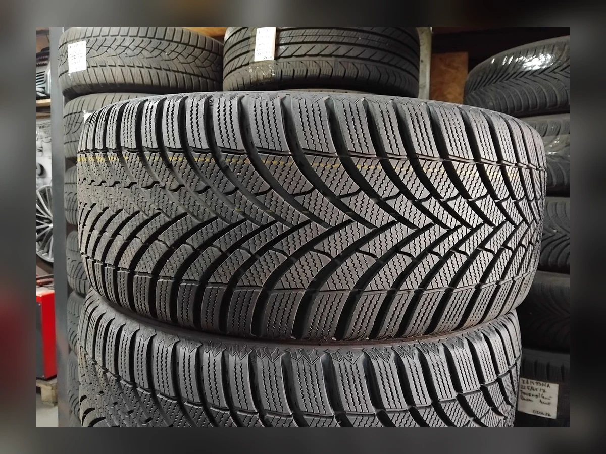 Semperit — Semperit 245/45 R18 — 245/45 R18