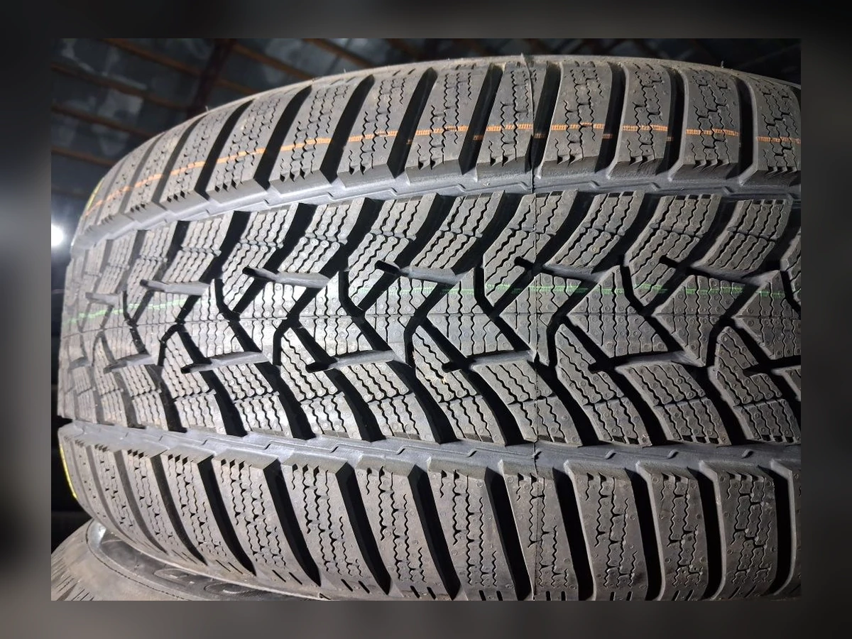 Dunlop — Dunlop 225/50 R17 — 225/50 R17