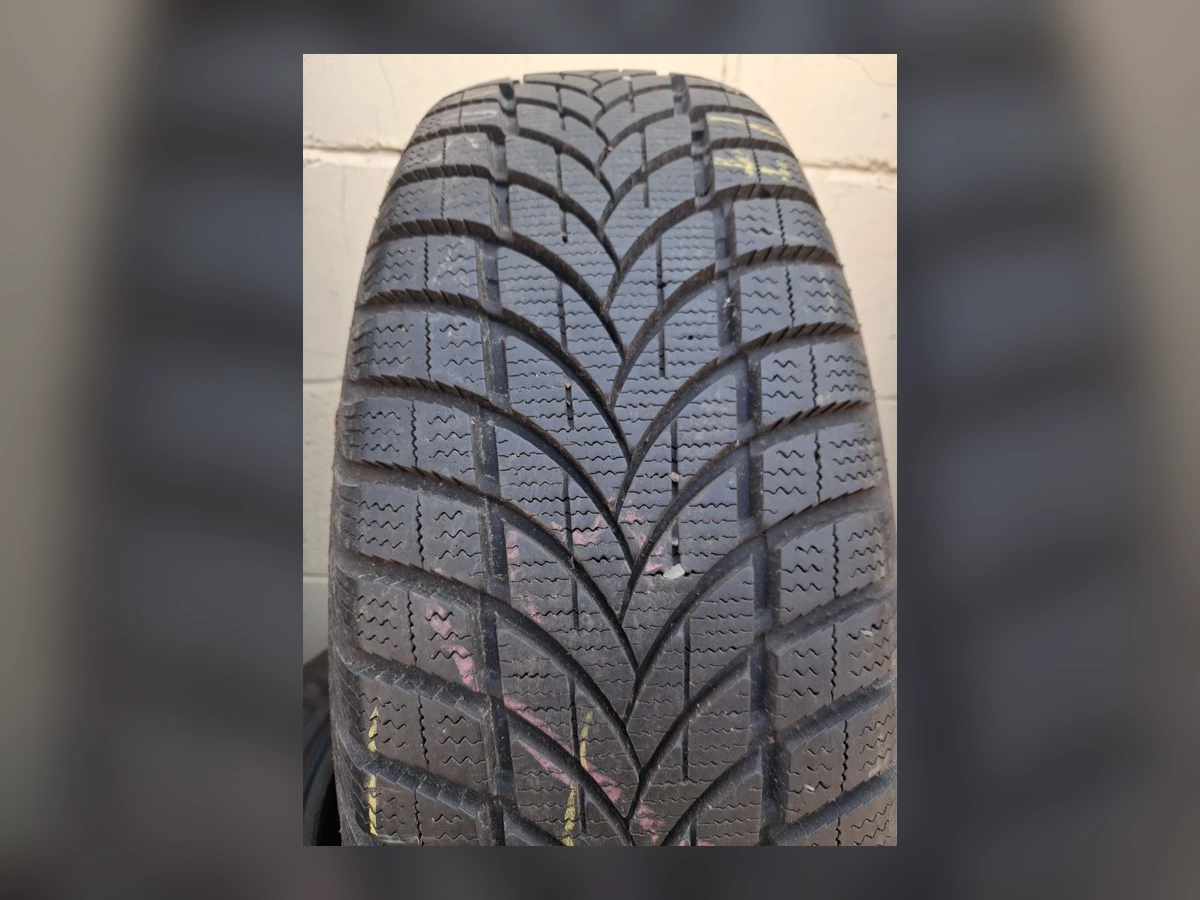 Michelin — Michelin 225/60 R17 — 225/60 R17