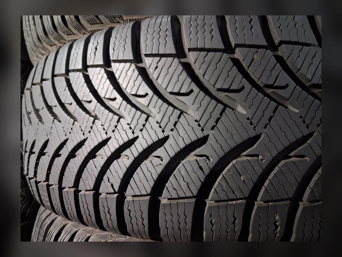 Michelin — Michelin 215/60 R17 — 215/60 R17