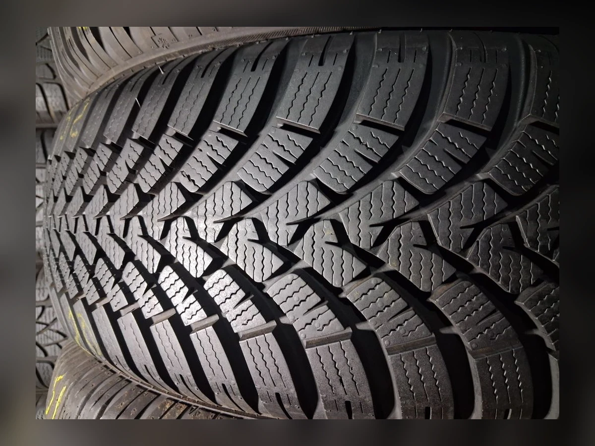 Michelin — Michelin 215/60 R17 — 215/60 R17