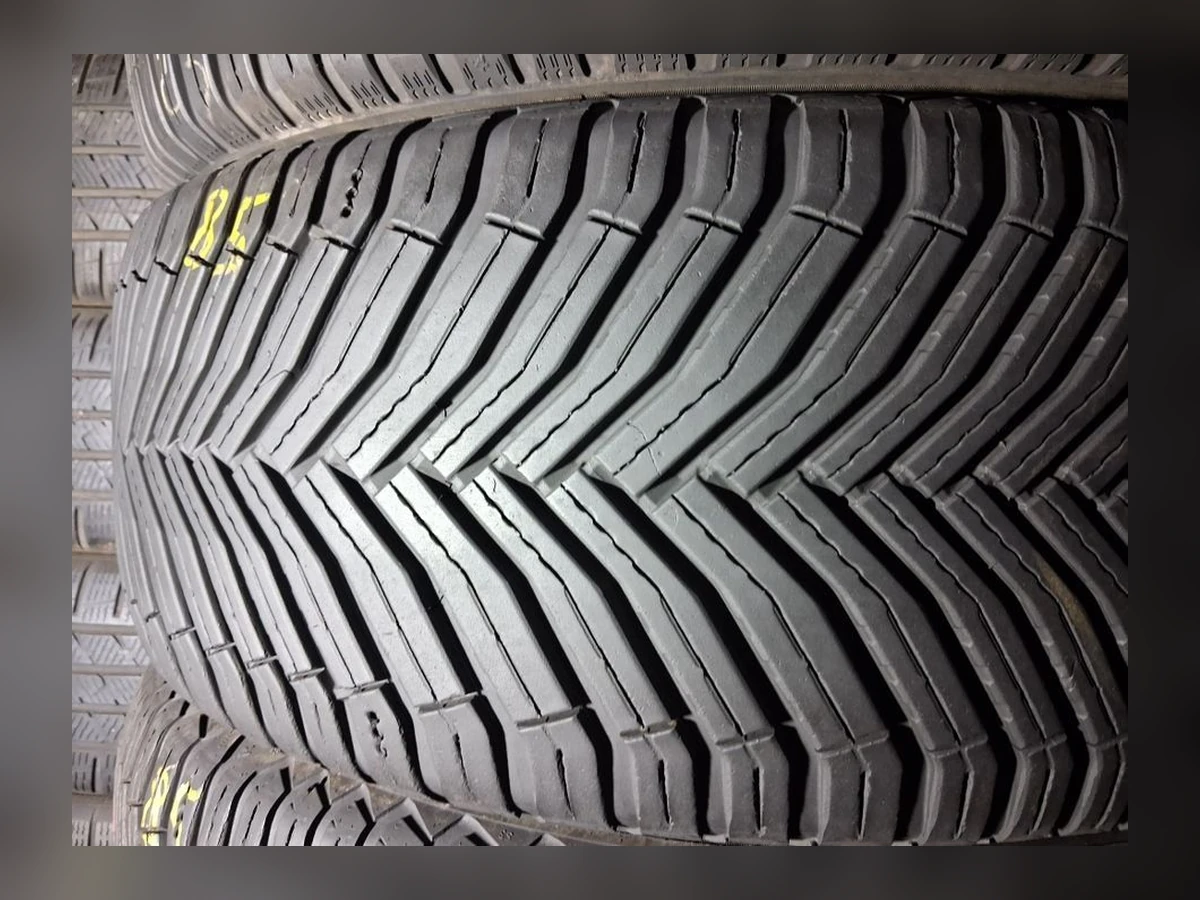 Michelin — Michelin 235/50 R19 — 235/50 R19