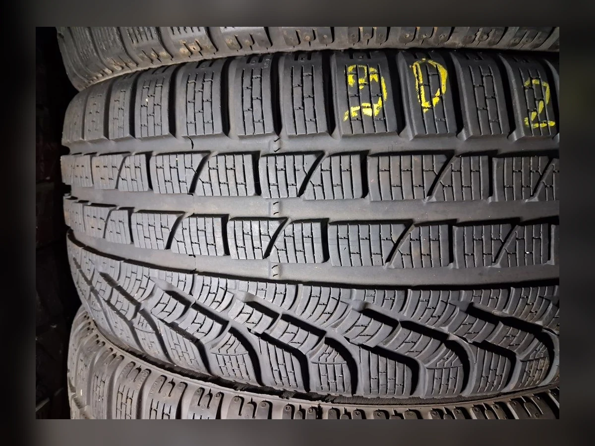 Michelin — Michelin 235/45 R18 — 235/45 R18