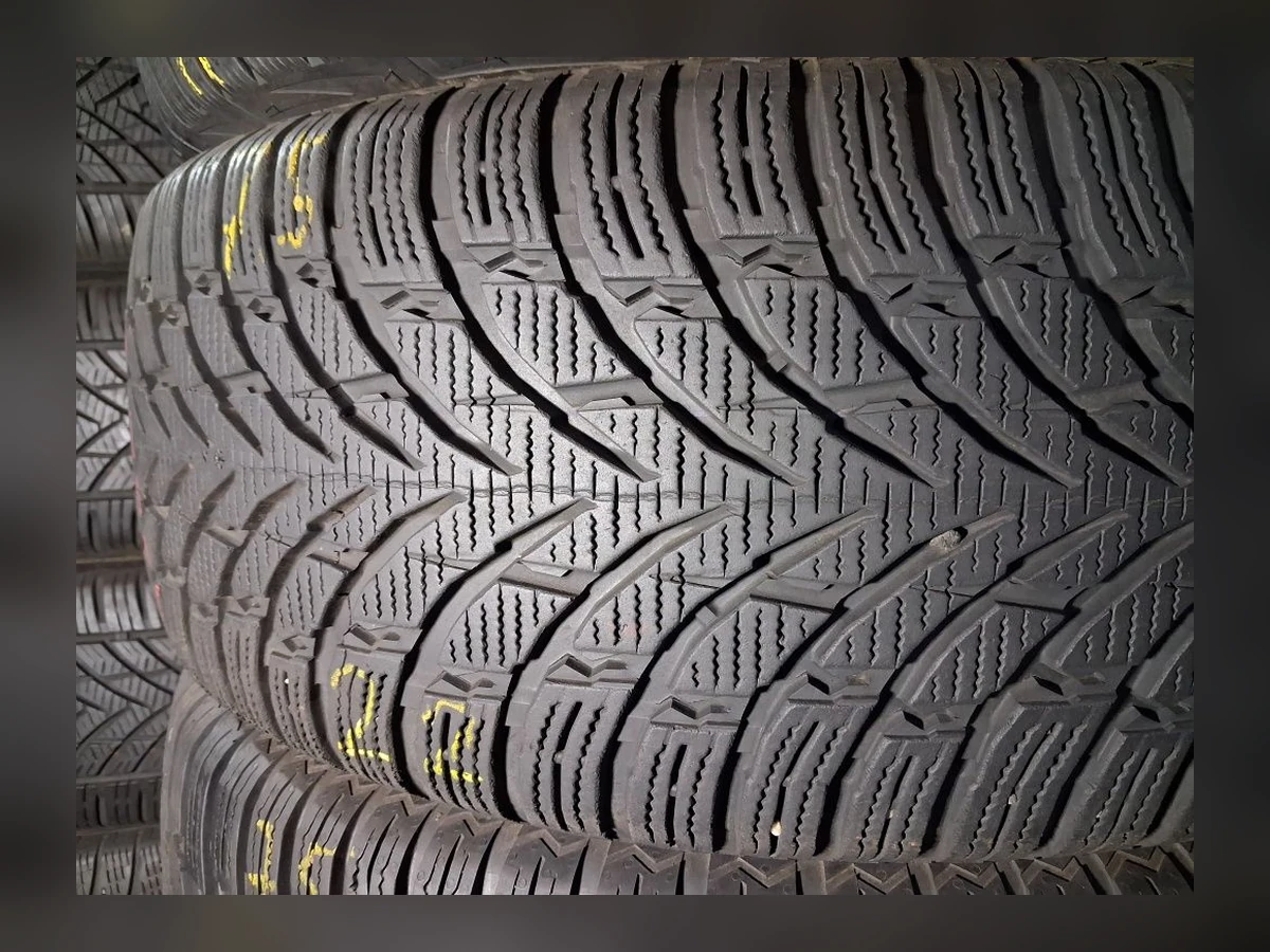 Michelin — Michelin 235/55 R18 — 235/55 R18