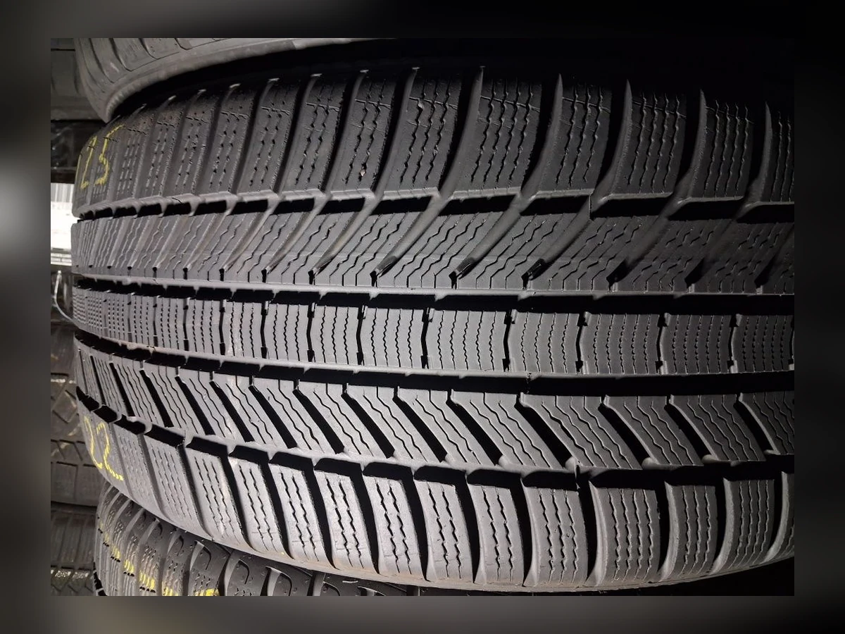 Michelin — Michelin 255/40 R19 — 255/40 R19