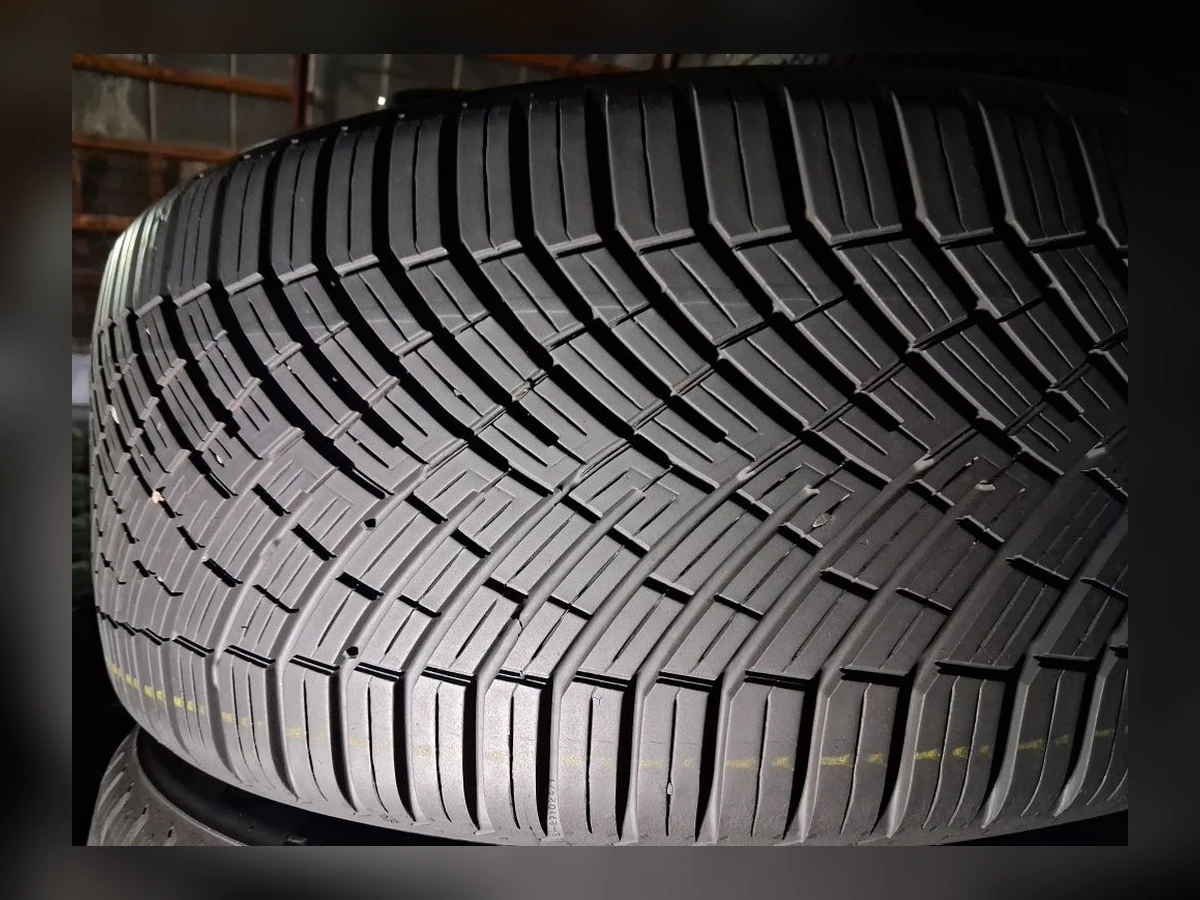 Michelin — Michelin 255/45 R19 — 255/45 R19