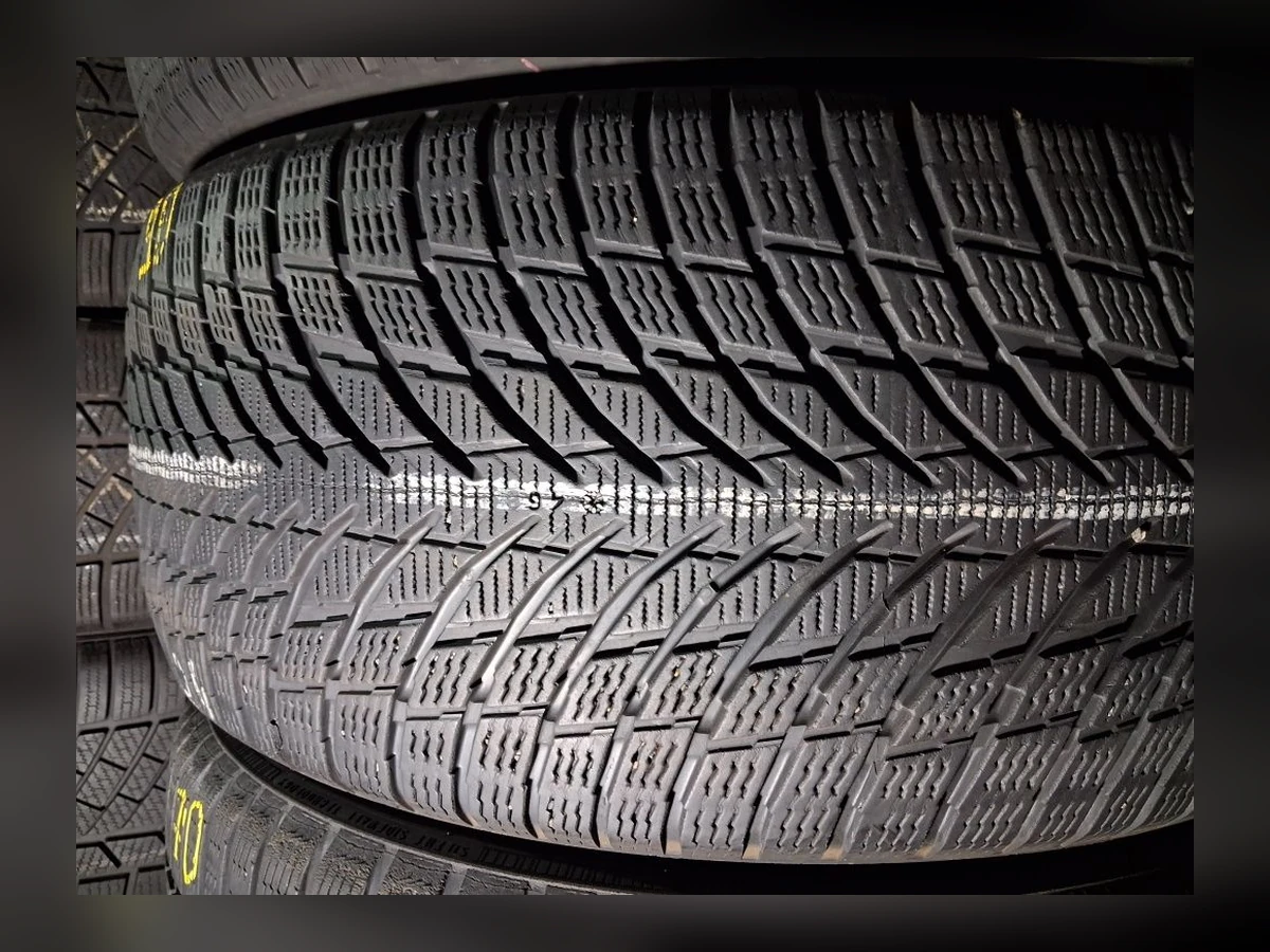 Michelin — Michelin 255/45 R19 — 255/45 R19