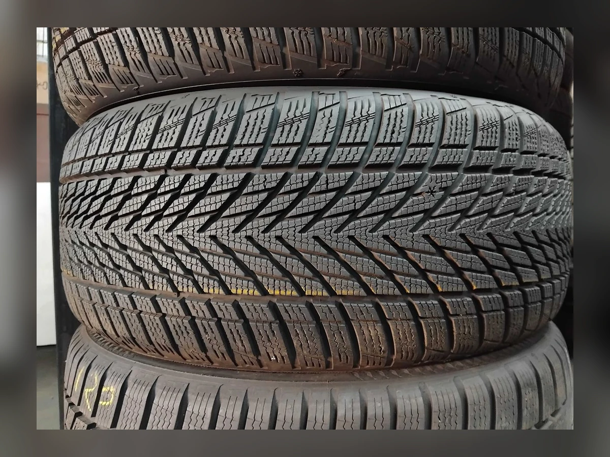 Goodyear — Goodyear 235/45 R18 — 235/45 R18