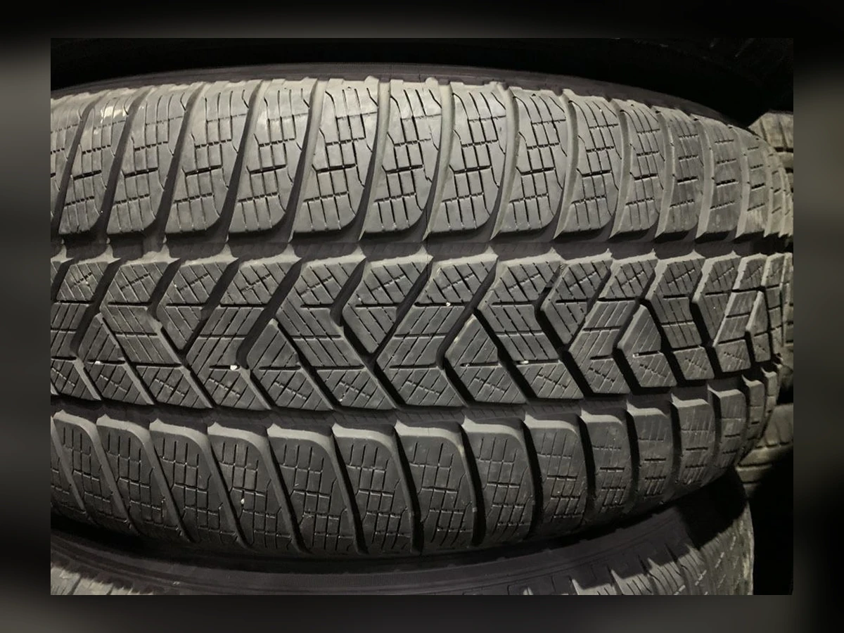 Pirelli — Pirelli 255/55 R18 — 255/55 R18