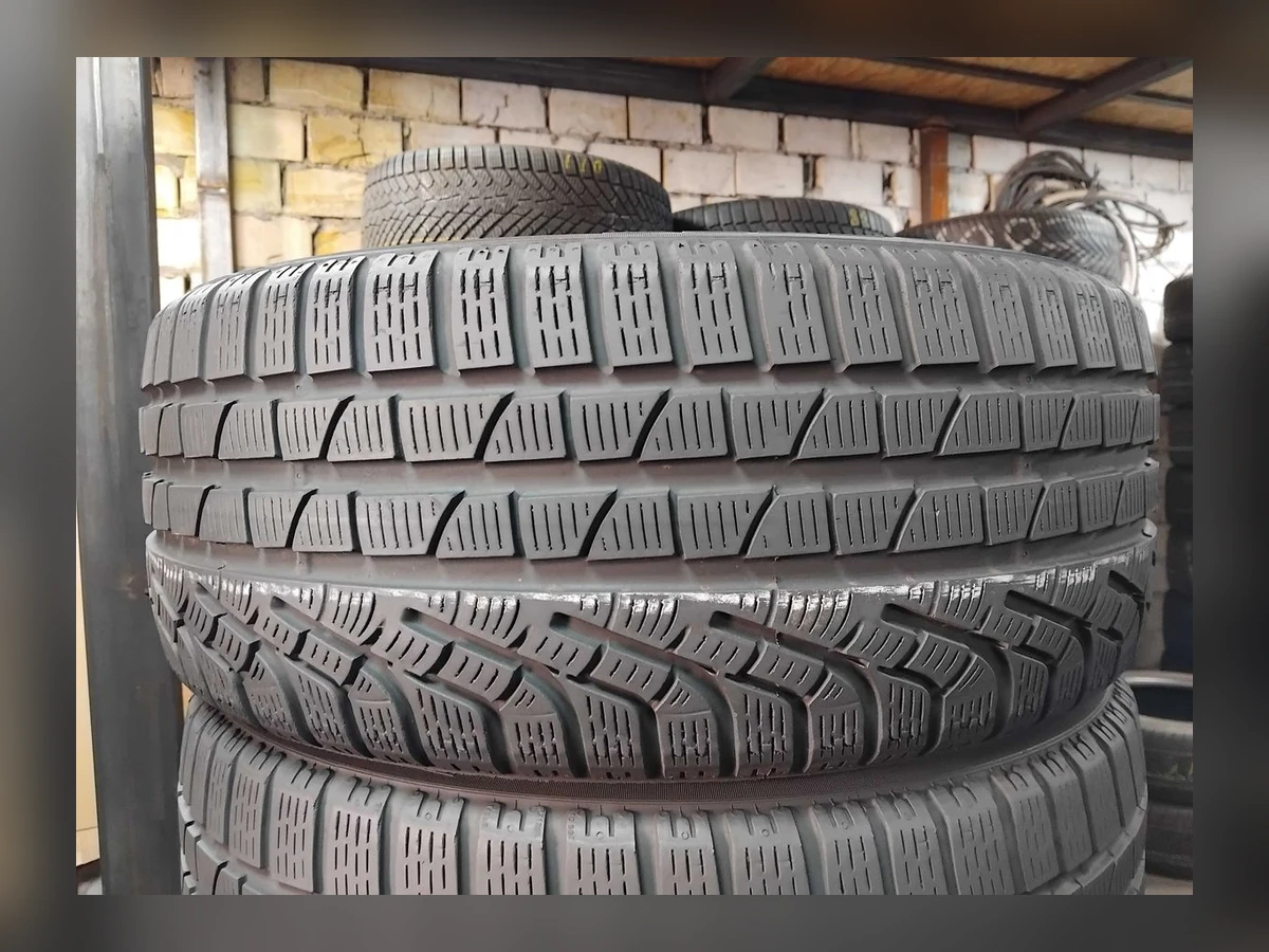 Pirelli — Pirelli 235/45 R18 — 235/45 R18