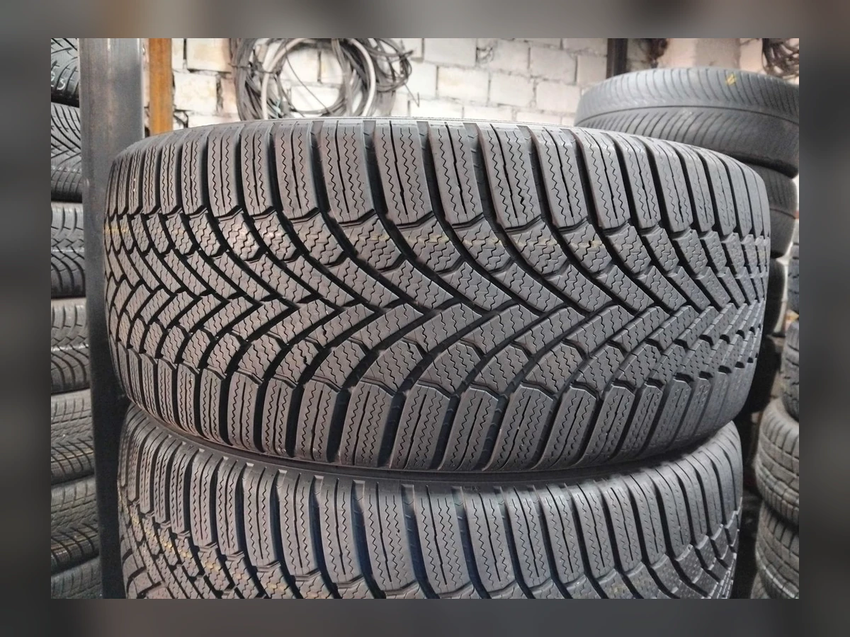 Bridgestone — Bridgestone 235/45 R18 — 235/45 R18