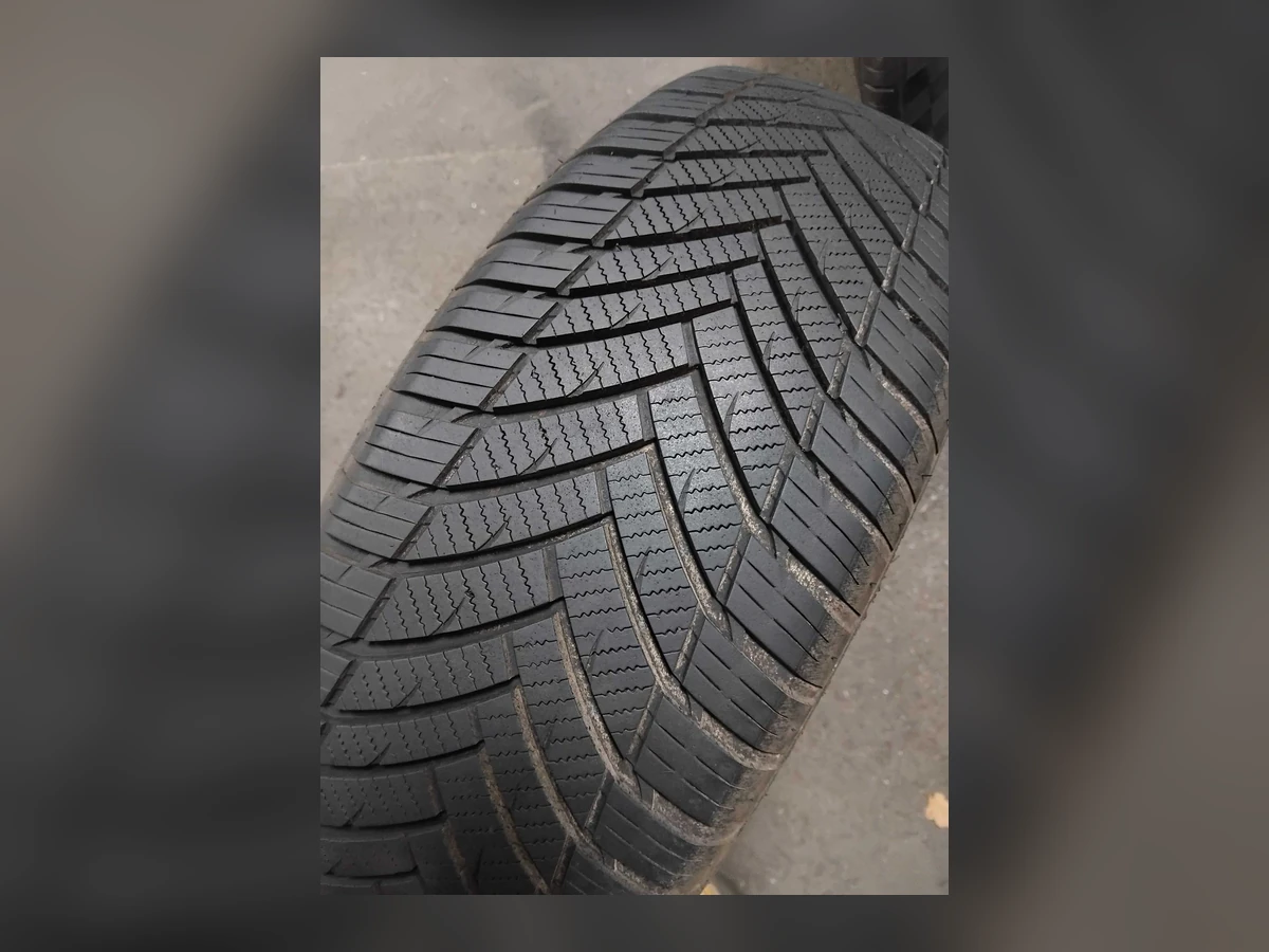 Imperial — Imperial 215/65 R17 — 215/65 R17