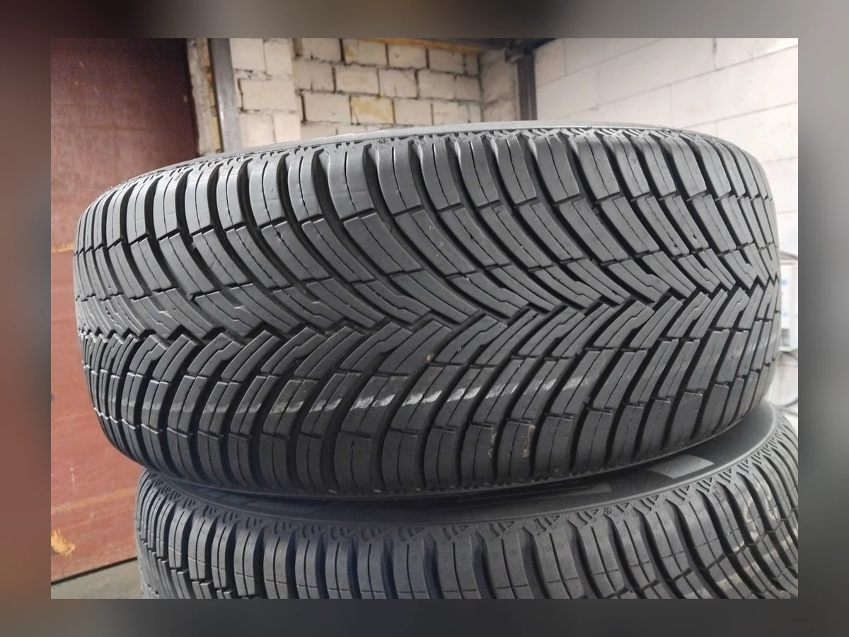 Pirelli — Pirelli 225/45 R18 — 225/45 R18