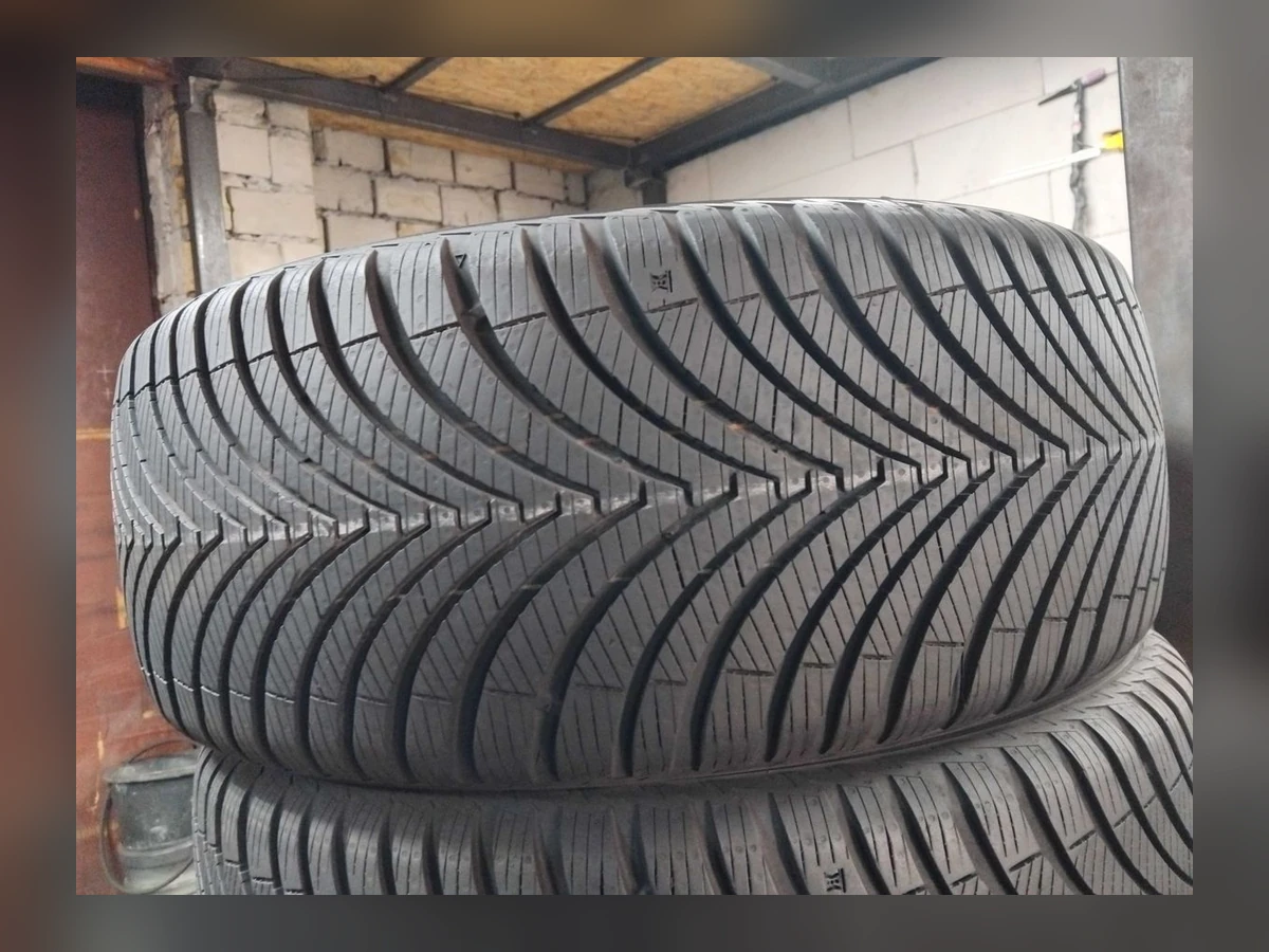 Kumho — Kumho 225/45 R18 — 225/45 R18