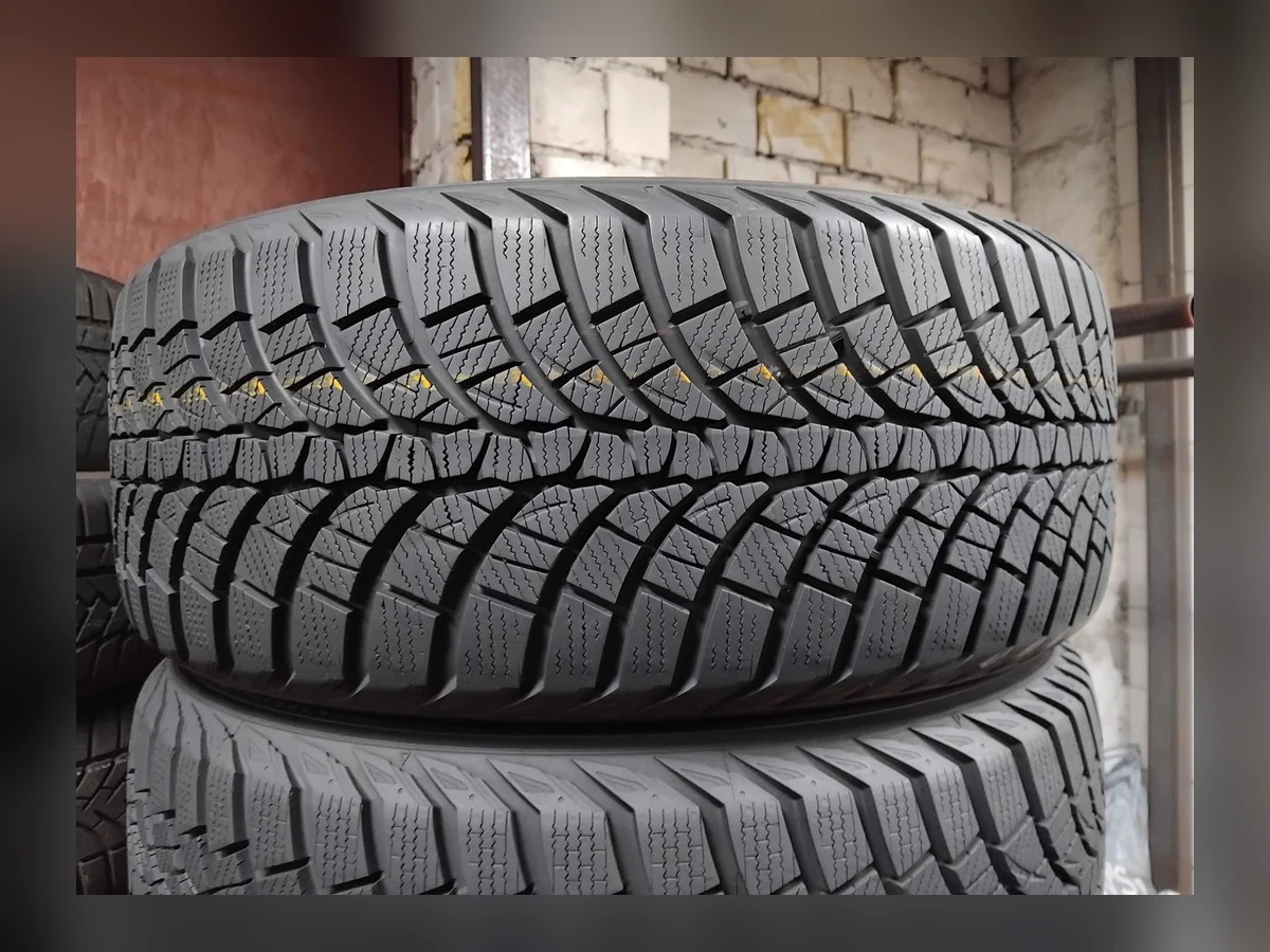 Kumho — Kumho 235/50 R18 — 235/50 R18
