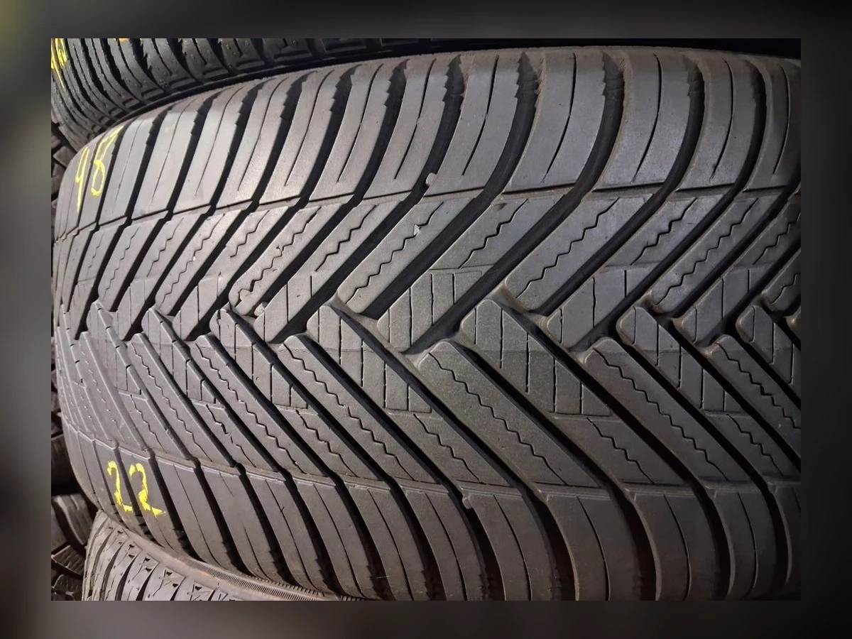 Michelin — Michelin 225/45 R17 — 225/45 R17