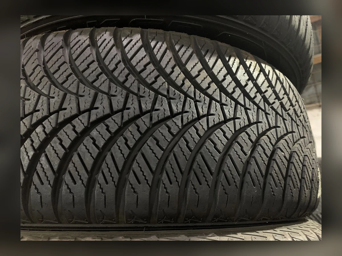 Falken — Falken 215/60 R17 — 215/60 R17