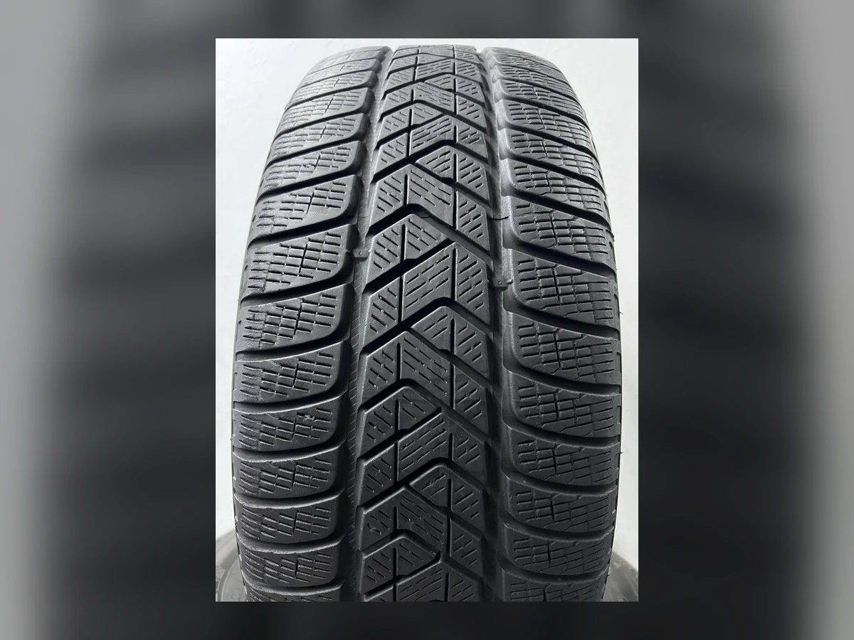 Pirelli — Pirelli 235/60 R18 — 235/60 R18