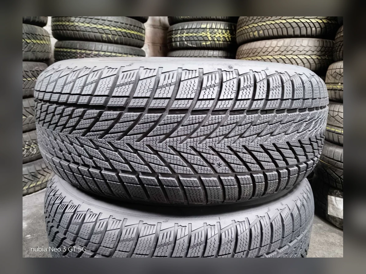 Goodyear — Goodyear 225/55 R17 — 225/55 R17
