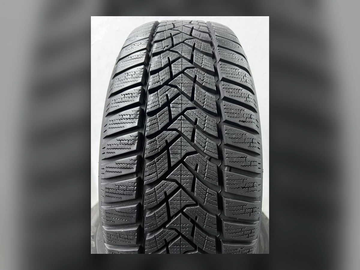 Dunlop — Dunlop 215/60 R16 — 215/60 R16