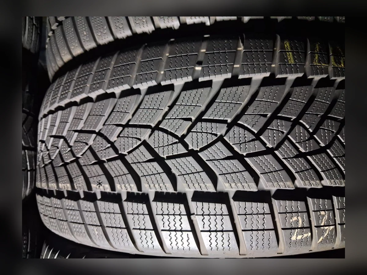 Michelin — Michelin 245/40 R19 — 245/40 R19