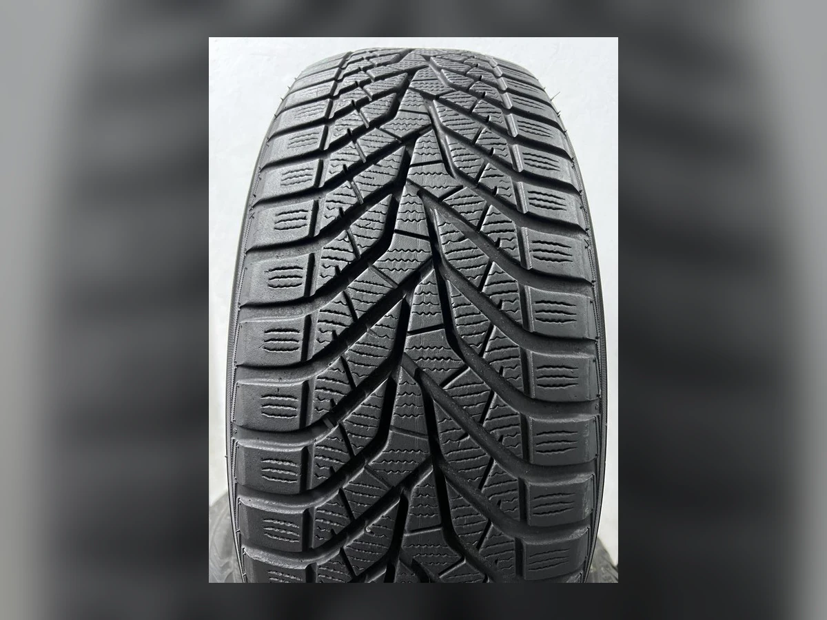 Yokohama — Yokohama 235/55 R19 — 235/55 R19