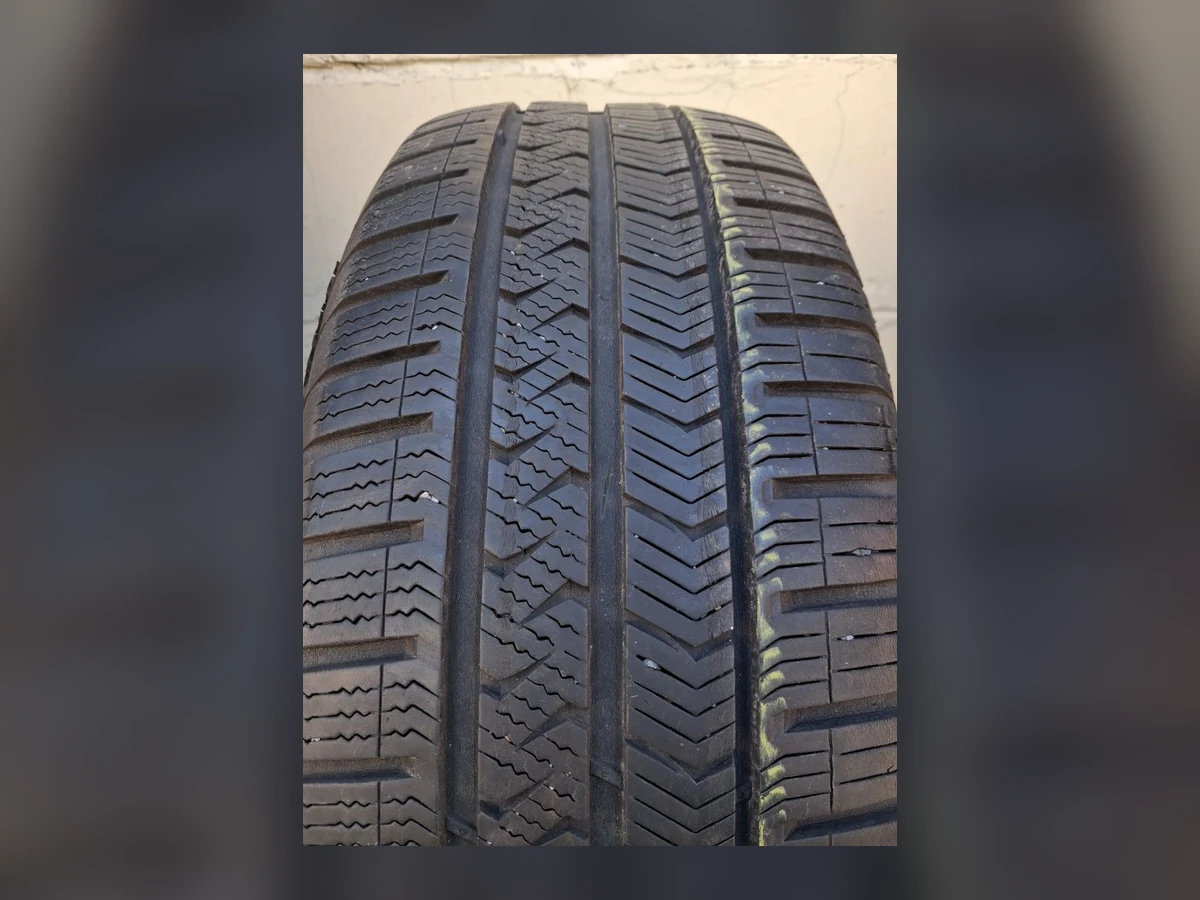 Michelin — Michelin 205/55 R16 — 205/55 R16