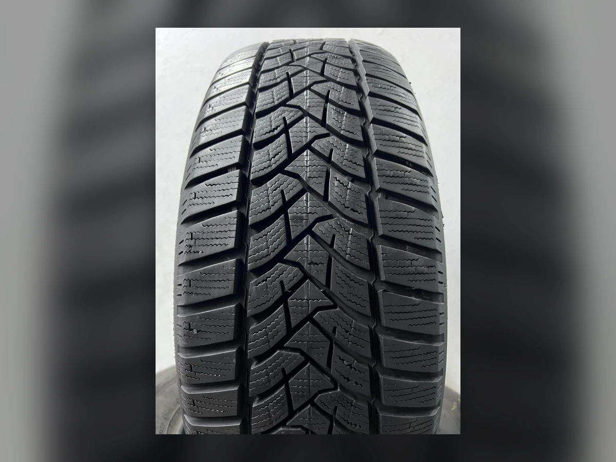 Dunlop — Dunlop 215/60 R16 — 215/60 R16