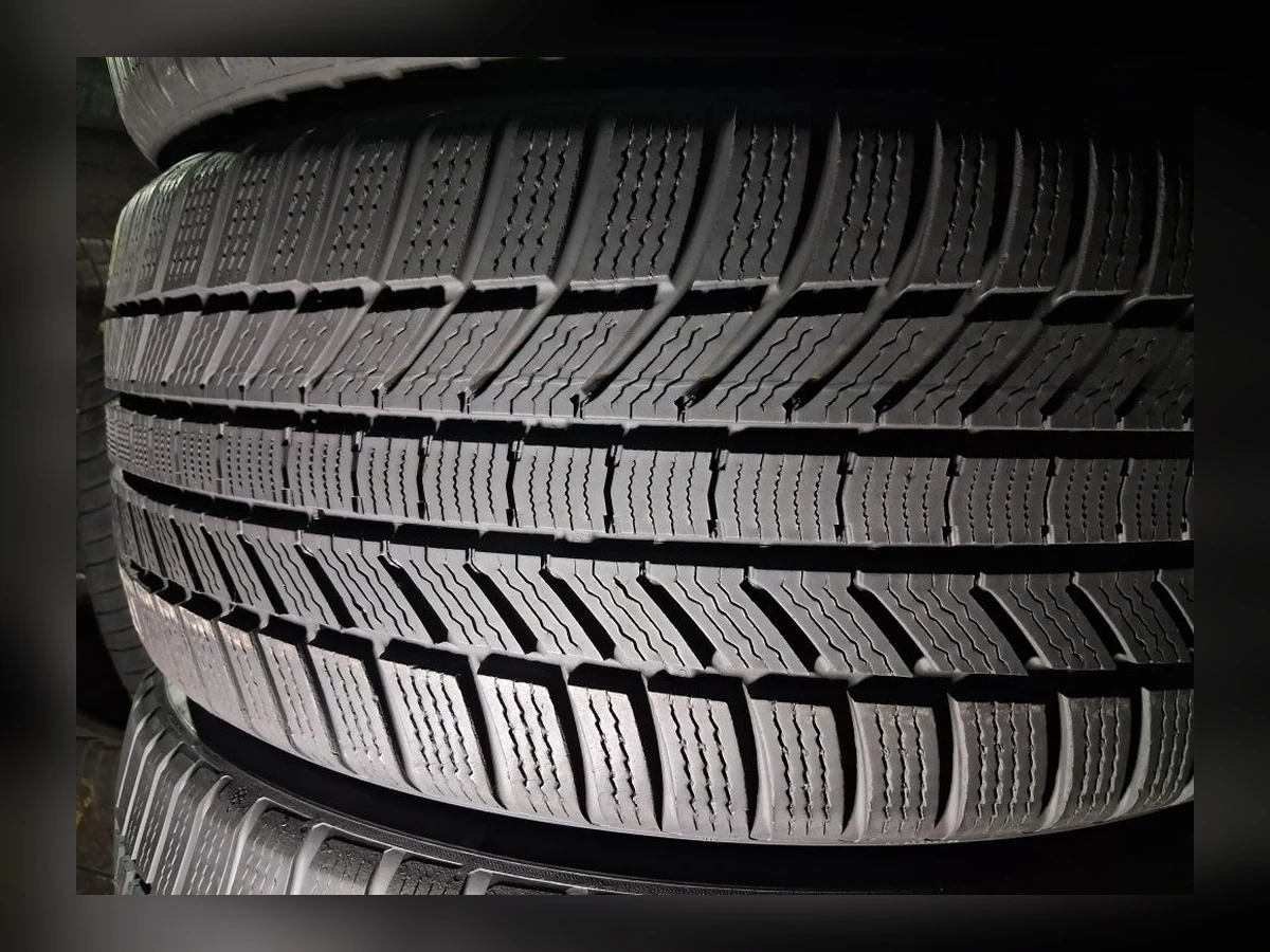 Michelin — Michelin 245/45 R19 — 245/45 R19