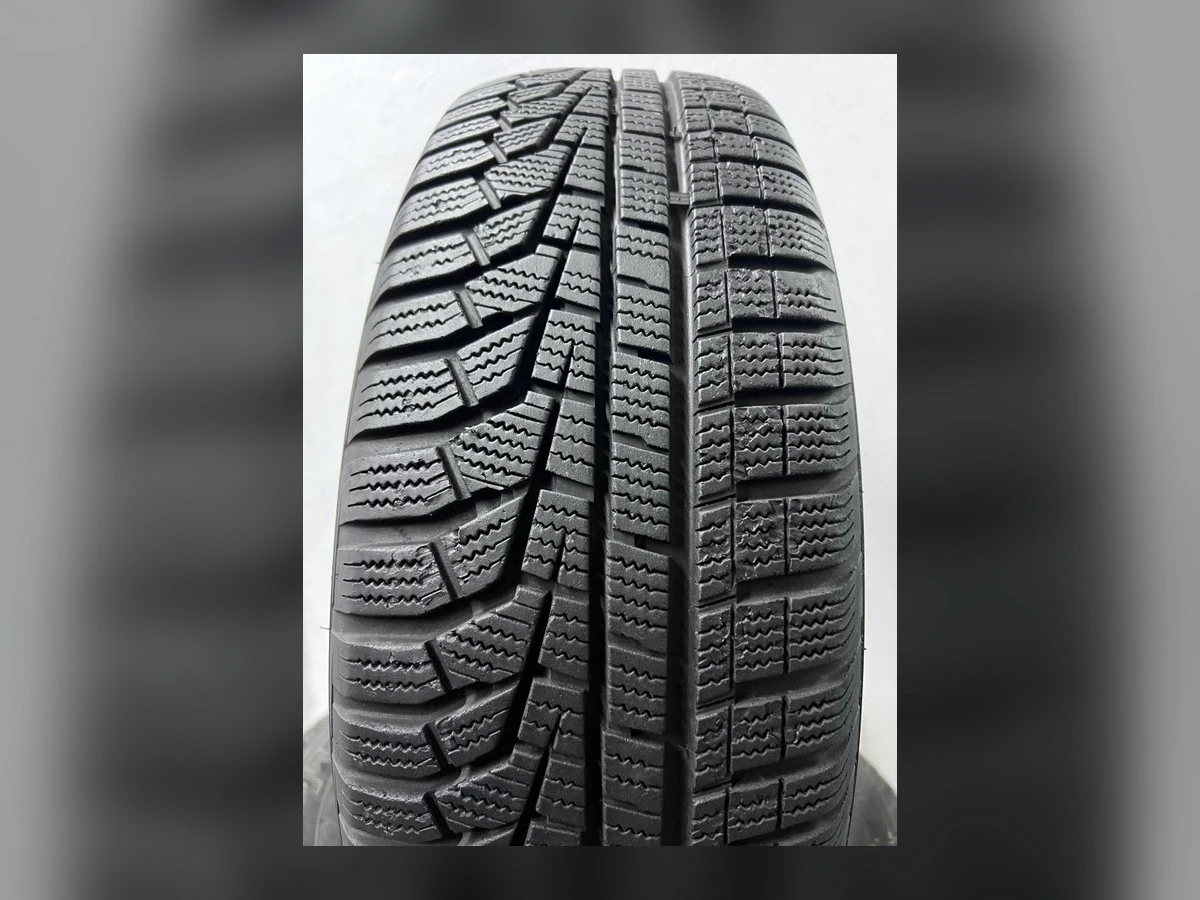 Hankook — Hankook 215/70 R16 — 215/70 R16