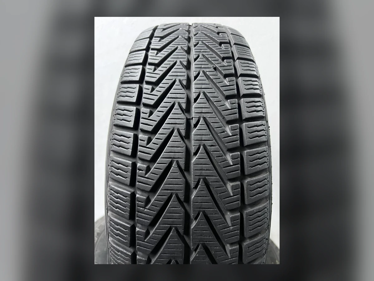 Vredestein — Vredestein 215/65 R16 — 215/65 R16