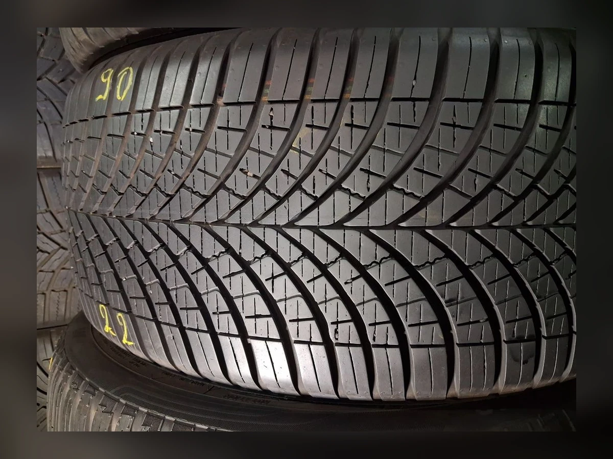 Goodyear — Goodyear 245/40 R19 — 245/40 R19