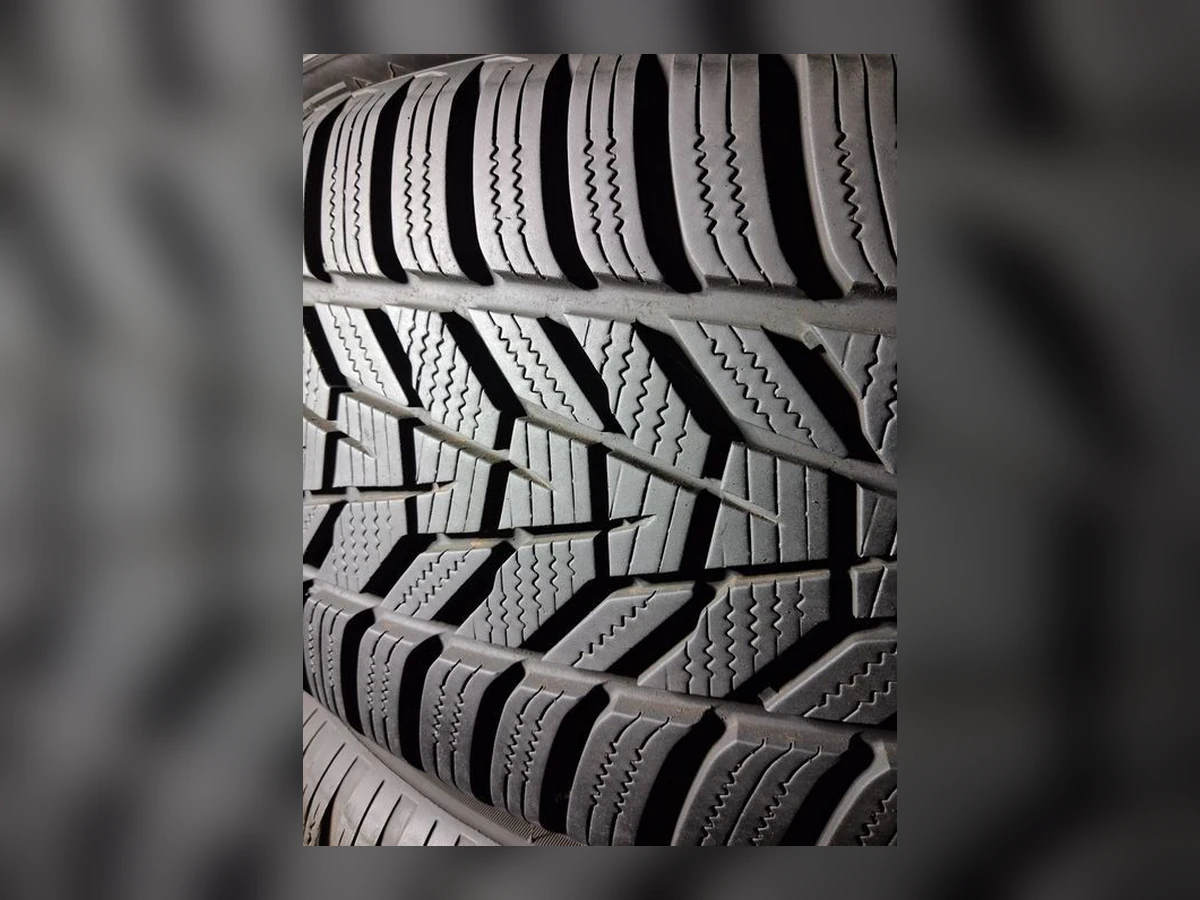 Hankook — 235/50 R20 — Hankook 235/50 R20 Зима (липучка) 2 шт (Пара) — 7.0