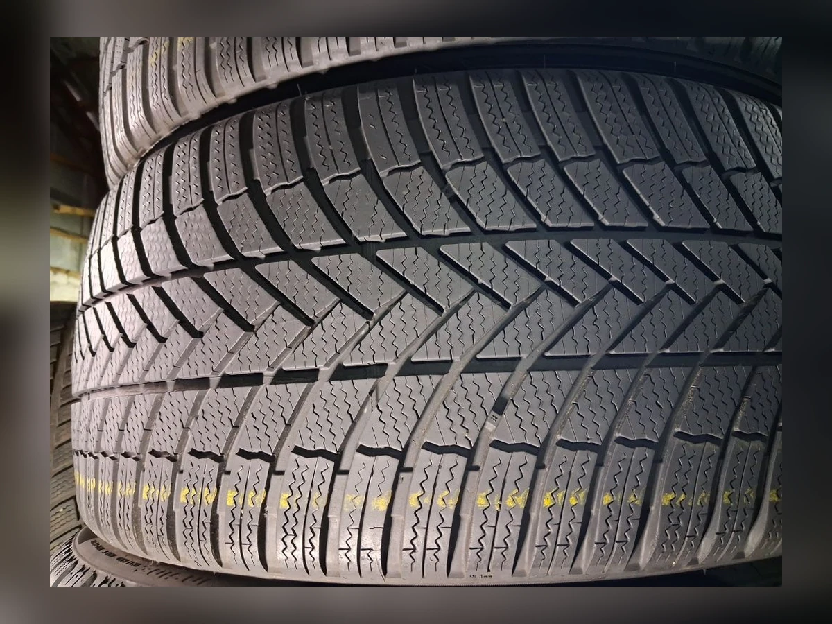 Michelin — Michelin 245/35 R20 — 245/35 R20