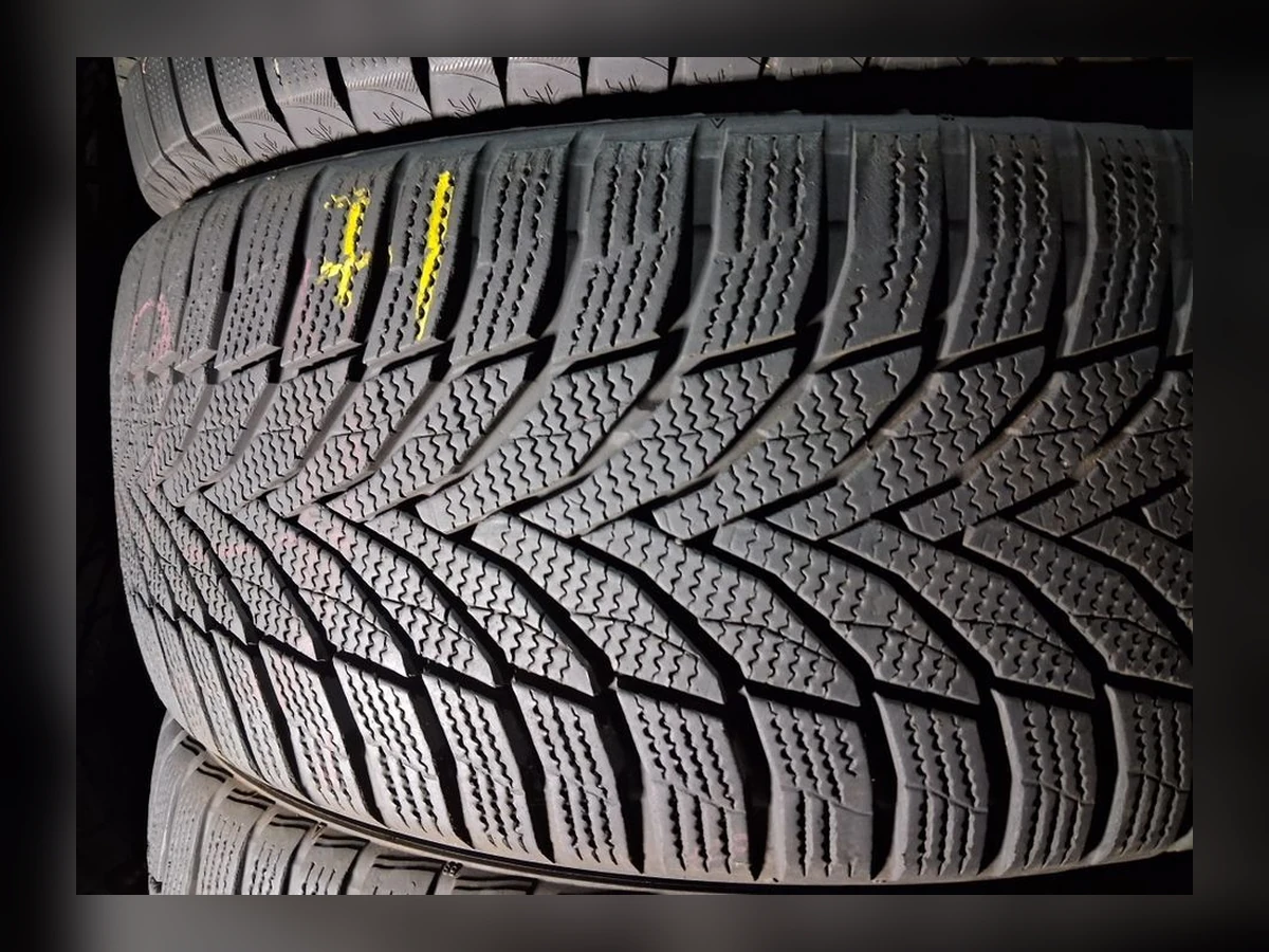 Michelin — Michelin 235/45 R19 — 235/45 R19