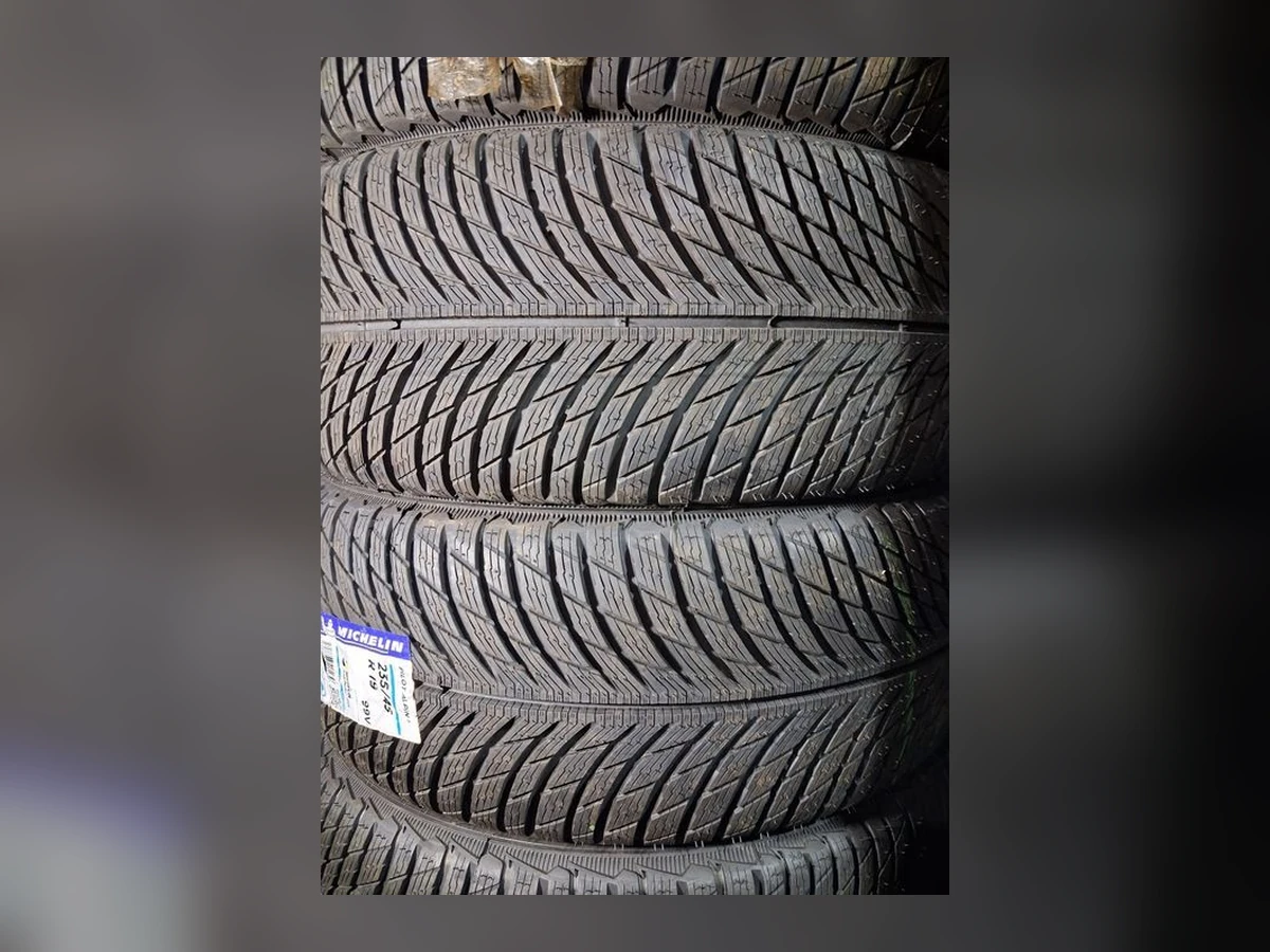 Michelin — 235/45 R19 — Michelin 235/45 R19 Зима (липучка) 4 шт (Комплект) — 6.0