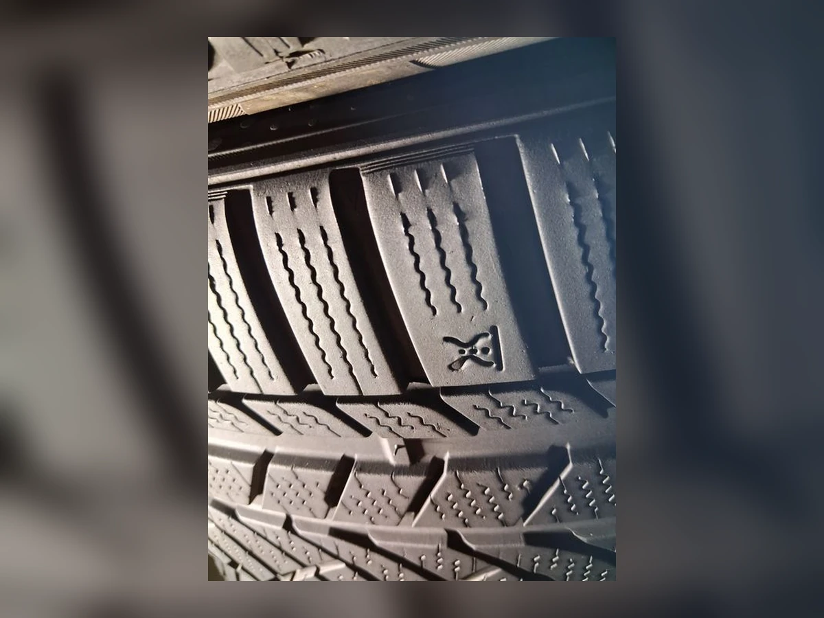Kumho — 245/45 R19 — Kumho 245/45 R19 Зима (липучка) 4 шт (Комплект) — 6.5