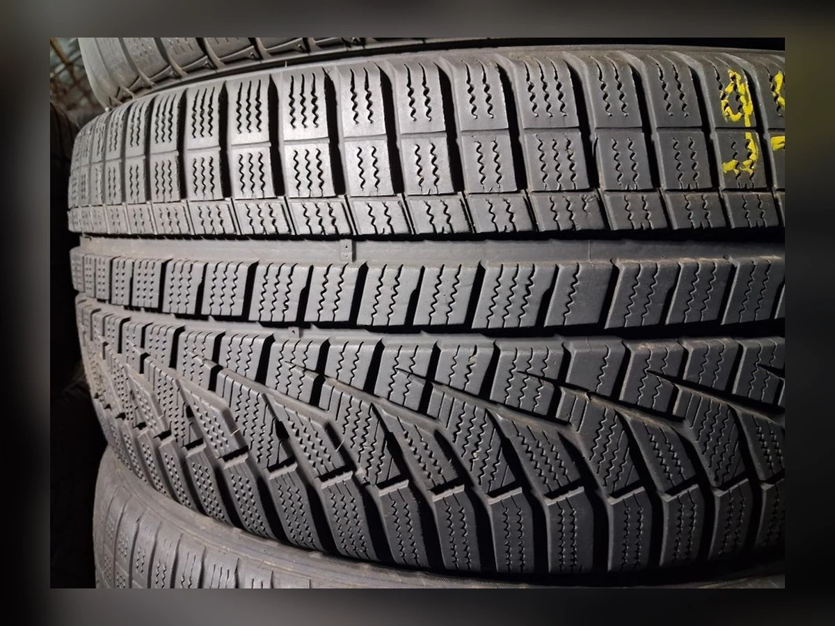 Michelin — Michelin 245/45 R19 — 245/45 R19