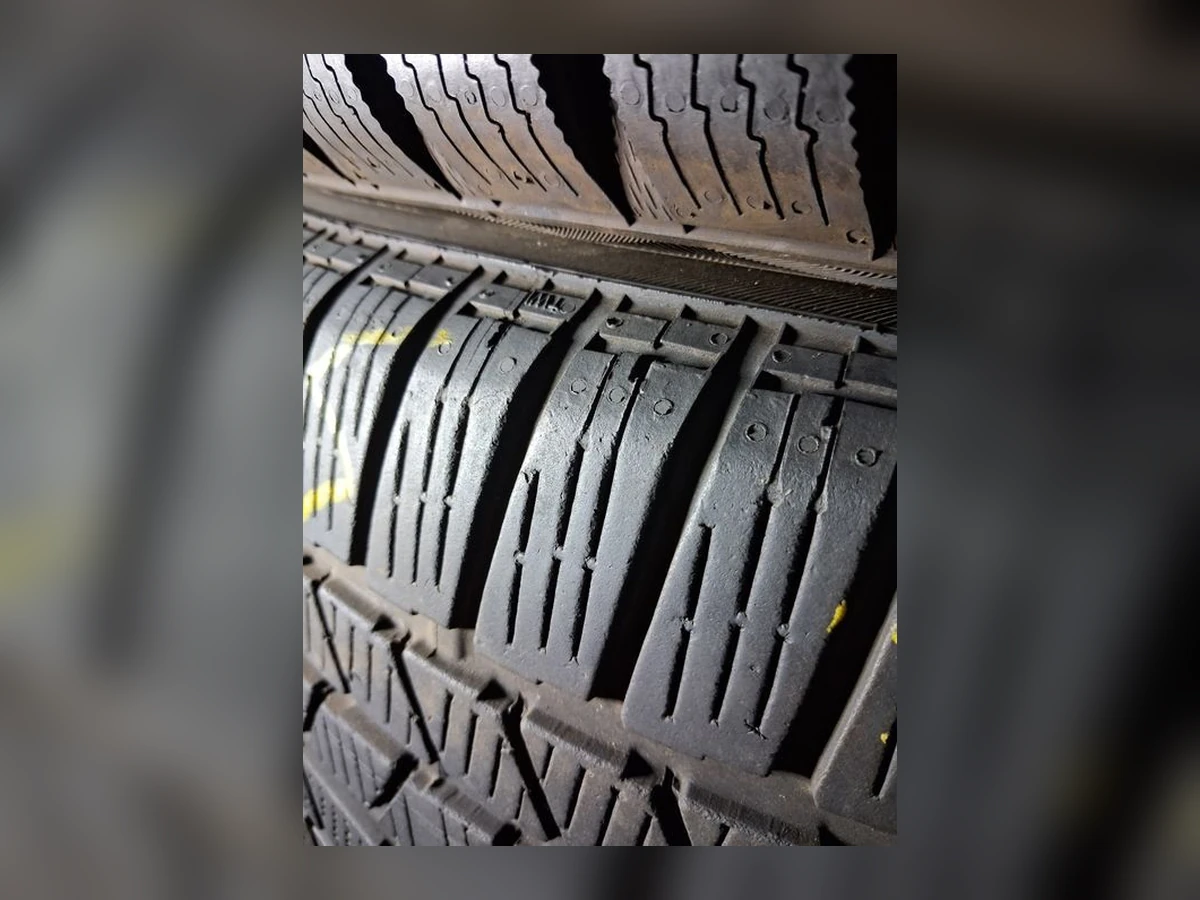 Continental — 245/45 R19 — Continental 245/45 R19 Зима (липучка) 4 шт (Комплект) — 7.0