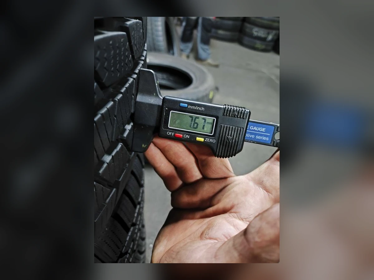Continental — 215/60 R16 — Continental 215/60 R16 Зима (липучка) 2 шт (Пара) — 5.5