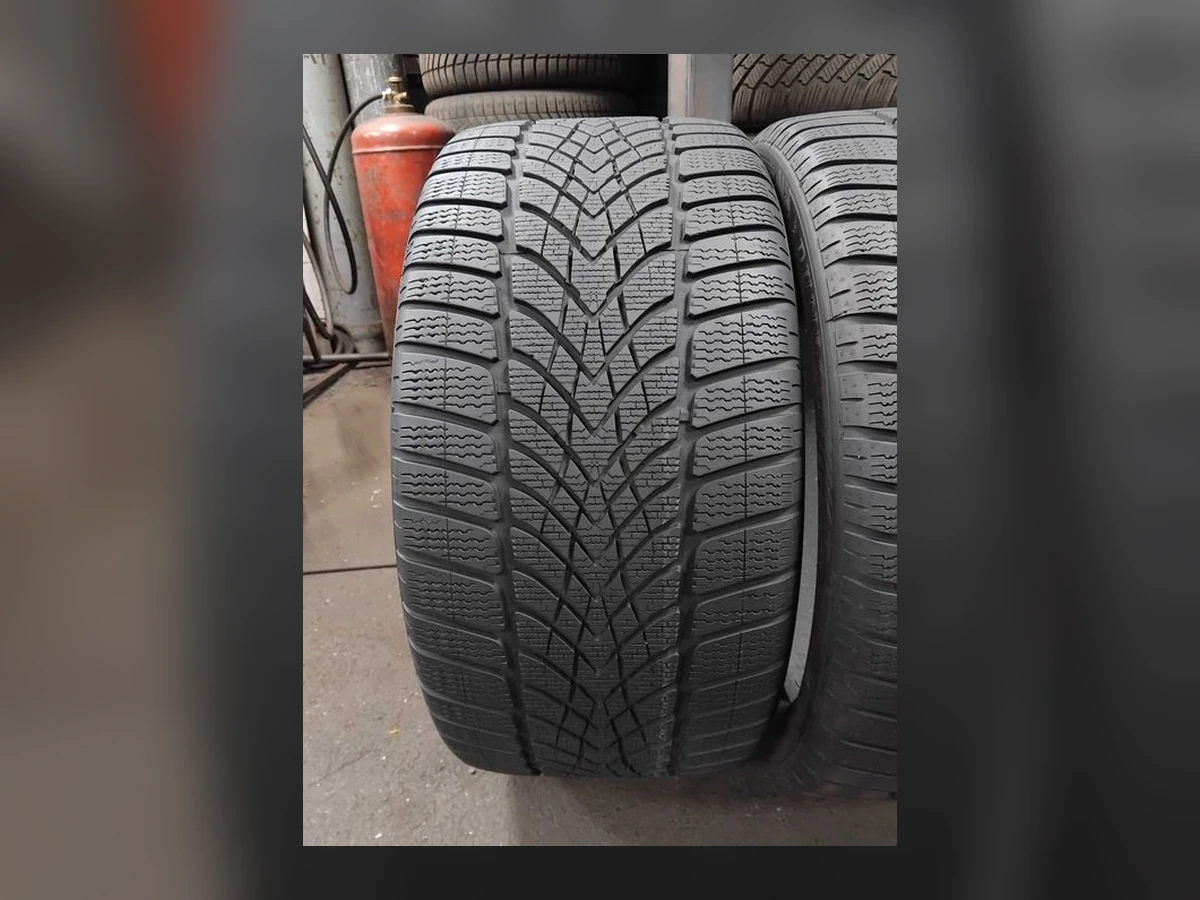 Dunlop — 285/30 R21 — Dunlop 285/30 R21 Зима (липучка) 2 шт (Пара) — 5.5