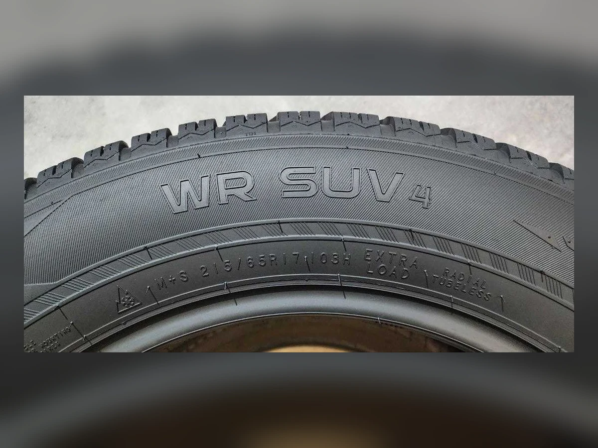 Nokian — 215/65 R17 — Nokian 215/65 R17 Зима (липучка) 4 шт (Комплект) — 6.0
