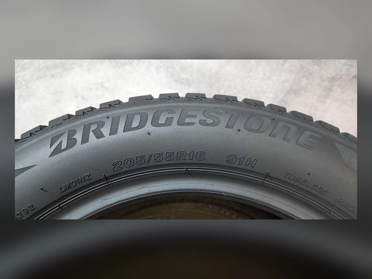 Bridgestone — 205/55 R16 — Bridgestone 205/55 R16 Зима (липучка) 2 шт (Пара) — 6.0