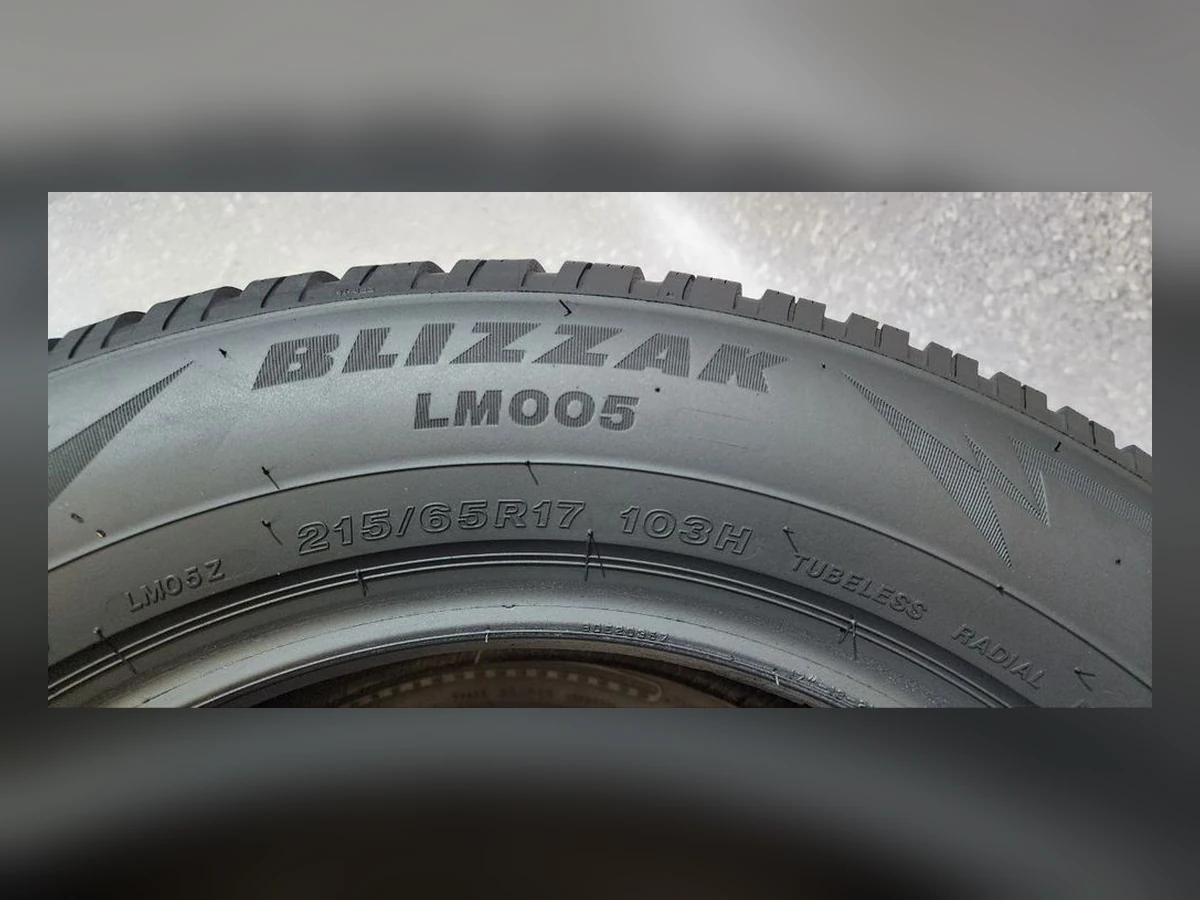 Bridgestone — 215/65 R17 — Bridgestone 215/65 R17 Зима (липучка) 4 шт (Комплект) — 6.0